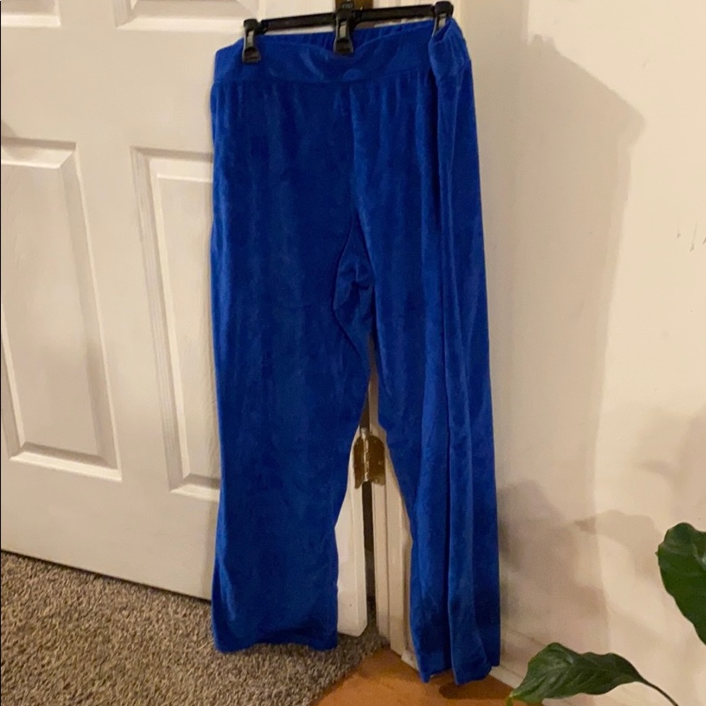 jogging suit